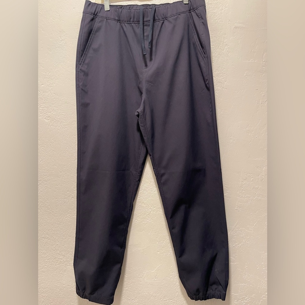 The North Face Men's Blue/Black joggers - Picture 7 of 9